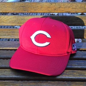 Team MLB youth Cincinnati Reds baseball cap 6 full panel hat adjustable strap